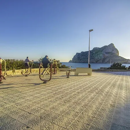 Guzman - Peter Villa *